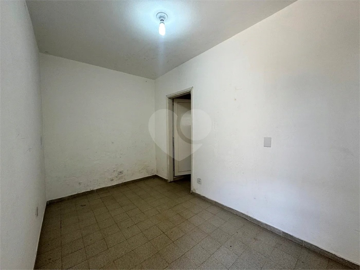 Imóvel Comercial para Venda e Locação no bairro Alto.