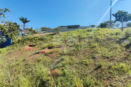 Terreno 340m² - Residencial Central Parque