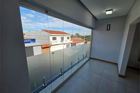 Sobrado 3 quartos 1 suíte e área de lazer
