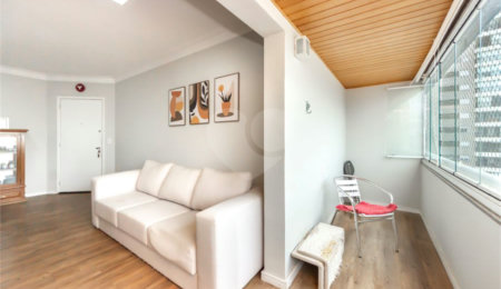 Apartamento à venda com 2 quartos, sendo 1 suíte, em Vila Gumercindo, São Paulo, SP