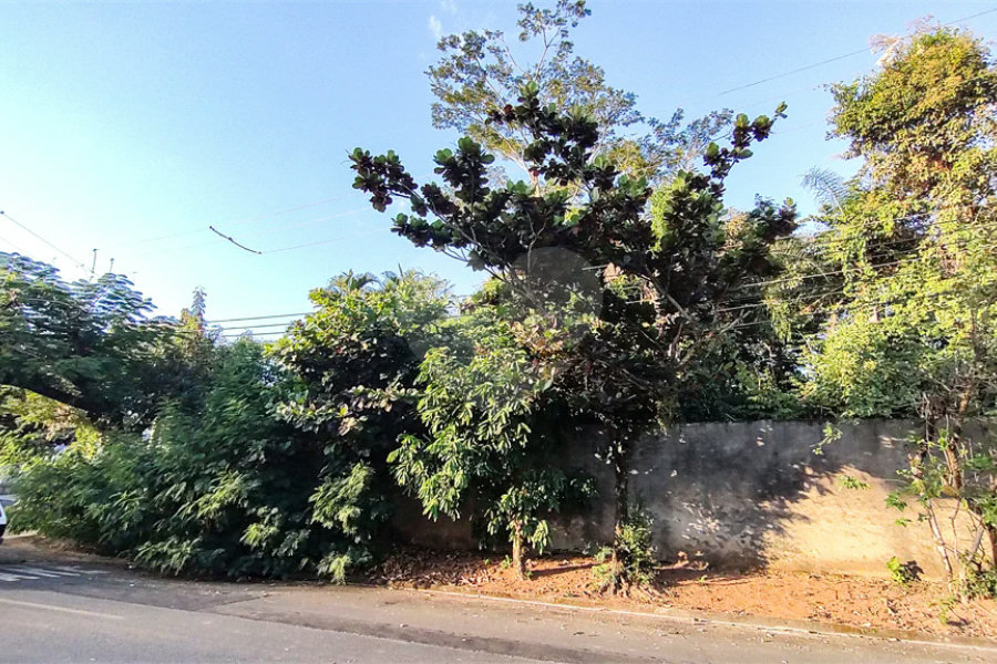 Lote de 1800m² na região do Mantiqueira