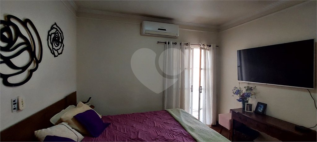 Casa à venda com 5 quartos, sendo 1 suíte, em Jardim Santa Paula, São Carlos, SP