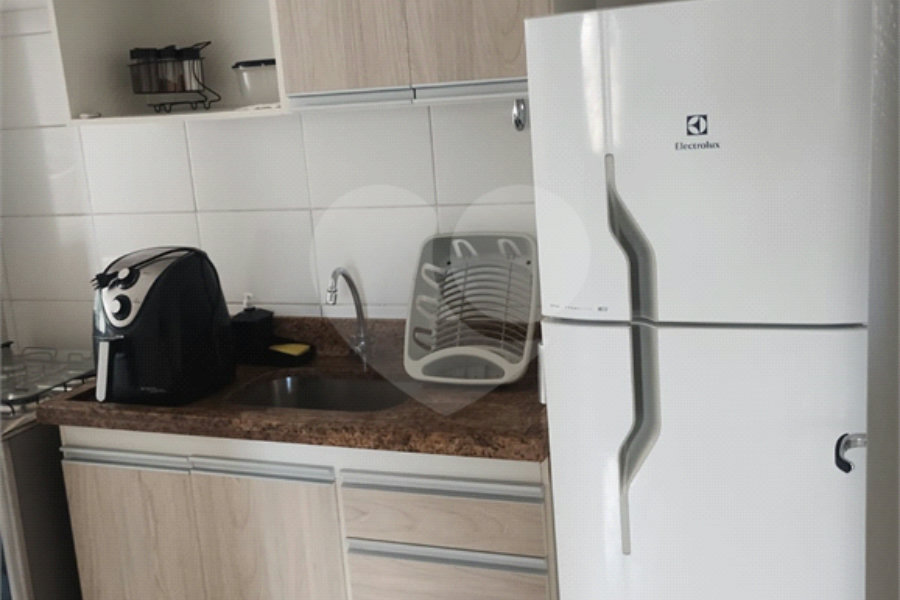 JARAGUÁ – FIT JARAGUÁ. Apartamento lindinho, em condomínio praticamente novo, super organizado e agradável, em local tranquilo com vista livre.
