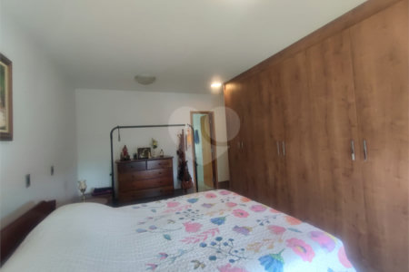 Apartamento à venda com 4 quartos, sendo 3 suítes, em Aclimação, São Paulo, SP