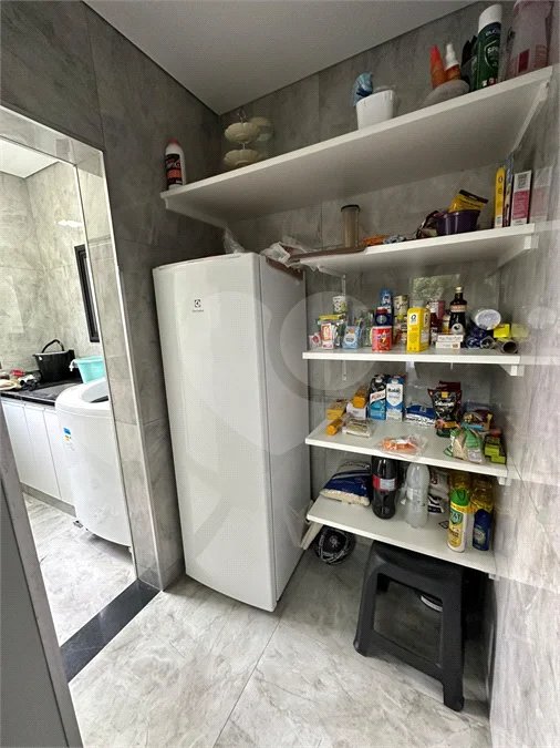 Condomínio London Park – Indaiatuba/SP - Uma casa simplesmente encantadora, em uma das posições mais desejadas do Condomínio London Park, com fundo para a mata, proporcionando privacidade, tranquilidade e uma conexão incrível com a natureza. Terreno: 318,12 m² - Área construída: 265,09 m²