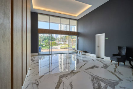 Apartamento com 155m² pronto para morar com 03 suítes e 02 vagas no Jardim Marajoara.
