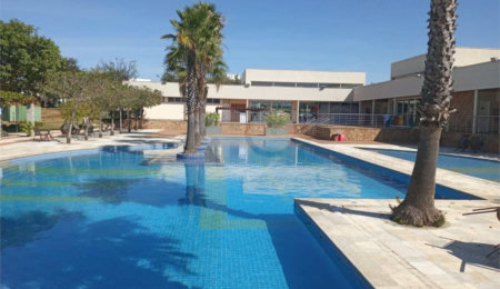 Terreno no Cyrela, plano e próximo do clube.
