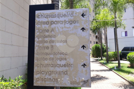 Ótimo apartamento Na rua Newton Prado no Bom Retiro
