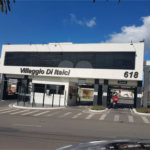 Indaiatuba- Villagio de Itaici- Venda - terreno 150,00 ms - construida 144, 15 ms - 3 dorms, 1 suite, sala, cozinha, wc - R$ 999.900,00 -Área de lazer conta com: Salão de festas - Piscina - Clube - Playground - Academia completamento bancário. Imóvel locado em setembro 2024, venda para investidor,