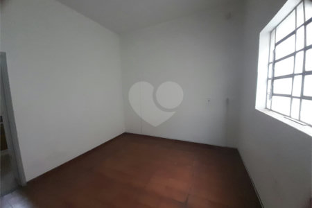 Prédio Comercial na Av. São Carlos - Excelente Oportunidade no Centro da Cidade