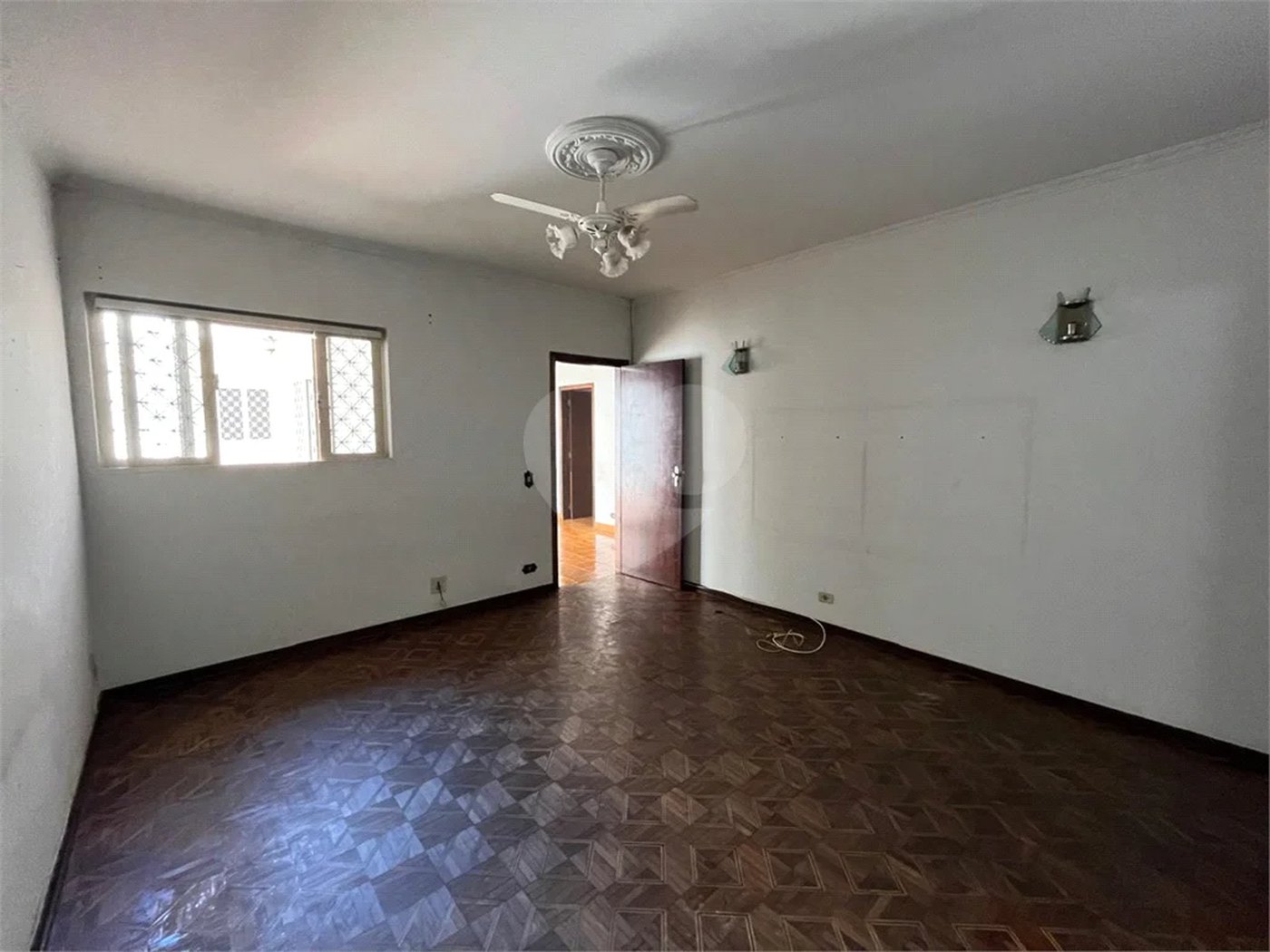 Excelente imóvel no bairro alto. Oportunidade comercial!