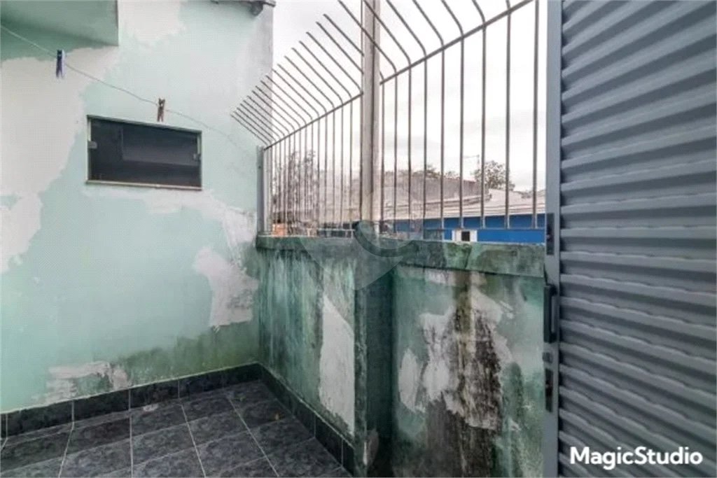 Casa com 275m², 3 quartos, 2 suítes, 8 garagens, à venda em Santo André