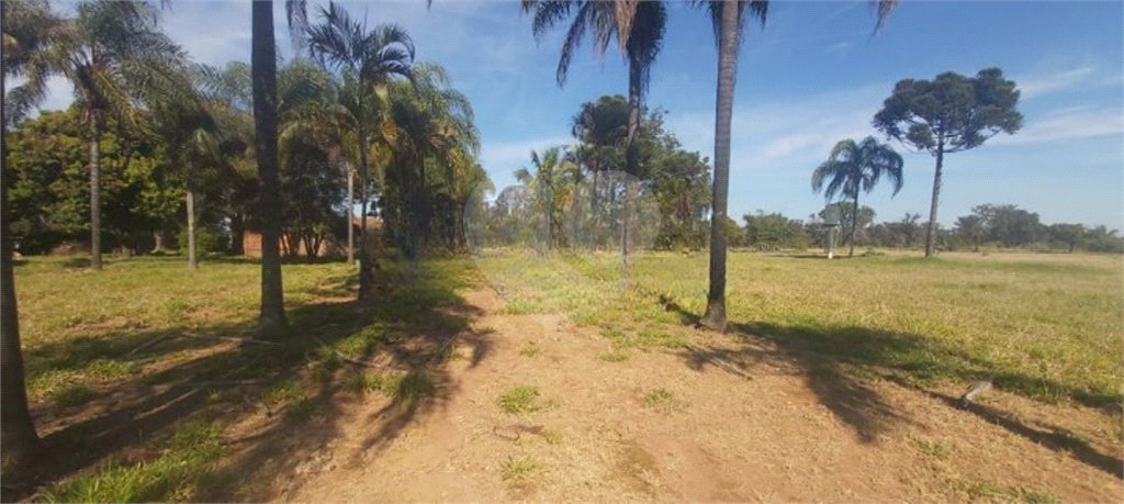 Sitio no Jardim Embaré