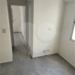 Apartamento com 42m², 2 quartos, 1 garagem, à venda em Itaquera