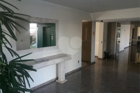 Vendo Excelente apartamento no Centro de São Carlos SP