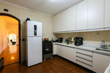 Casa à venda com 4 quartos, sendo 2 suítes,  em Vila Sônia, São Paulo, SP