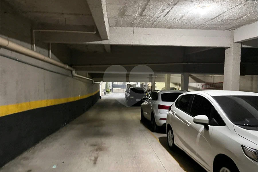 SOBRADO PARA VENDA EM CONDOMINIO FECHADO NA CASA VERDE.