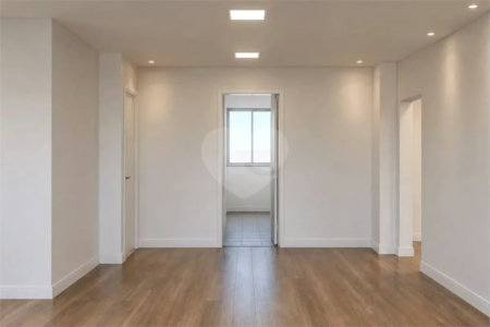 Apartamento Amplo na Saúde | 89 m², 2 Dormitórios e 1 Vaga