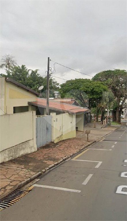 Casa térrea no Centro