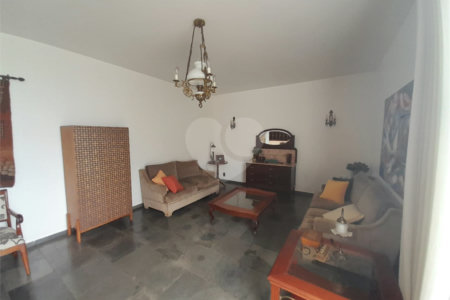 Casa Imponente à Venda no Bairro Santa Mônica – São Carlos