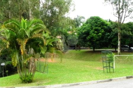 Casa Contemporânea e Mobiliada no Condomínio Palos Verdes – A Essência do Alto Padrão na Granja Viana – 7 suítes, 4 pavimentos com elevador