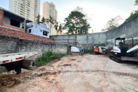 Terreno á venda - Saúde