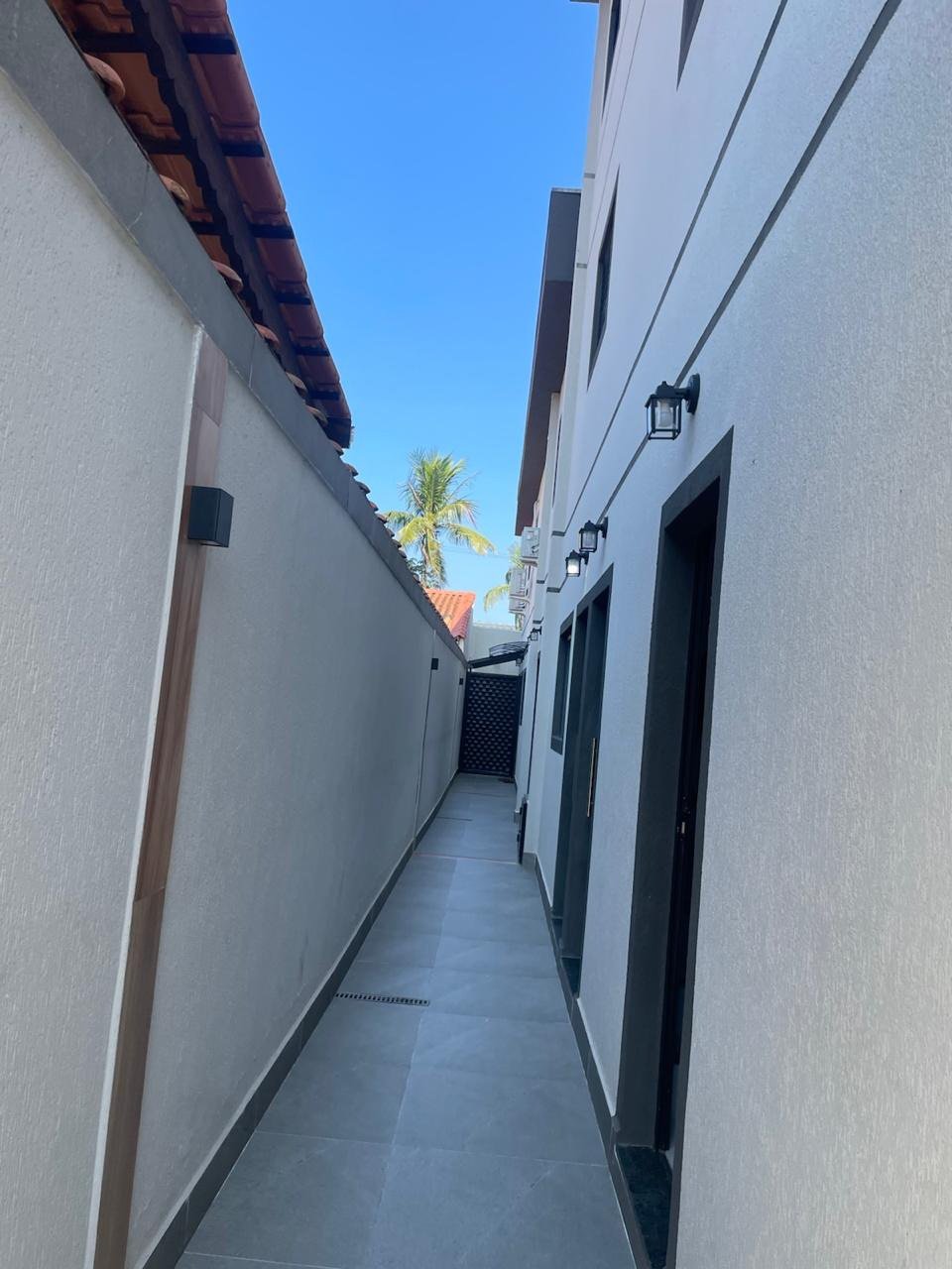 🌊 OPORTUNIDADE ÚNICA EM PRAIA GRANDE – VILA MIRIM! 🏡