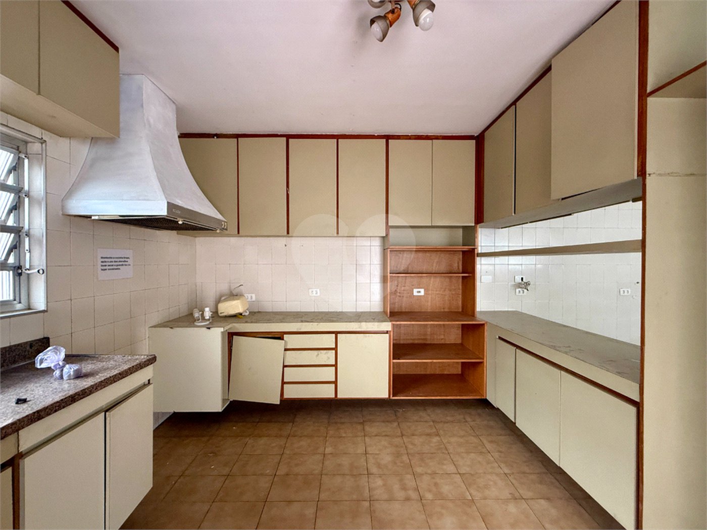 Sobrado à venda com 3 quartos, sendo 1 suíte, em Campo Belo, São Paulo, SP