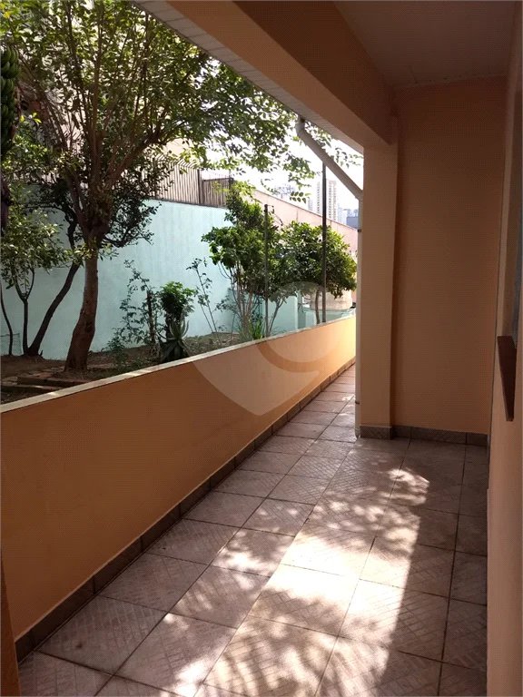 Três casas em terreno de 402m² , à venda no bairro Barcelona em São Caetano do Sul.