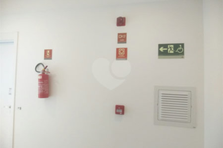 Sala comercial para locação no Paraíso