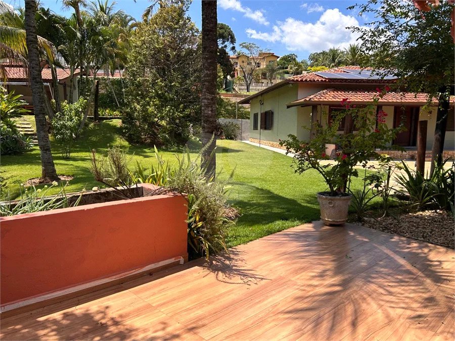 Casa para Venda ou Locação com opção de estar mobiliado no Condomínio Recanto Florido – Vinhedo/SP