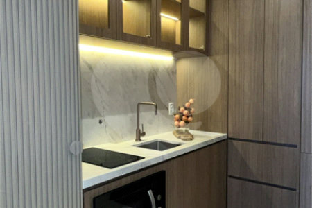 Studio de Alto Padrão no Cobiçado JK Square, Itaim Bibi | 42m², 1 Vaga