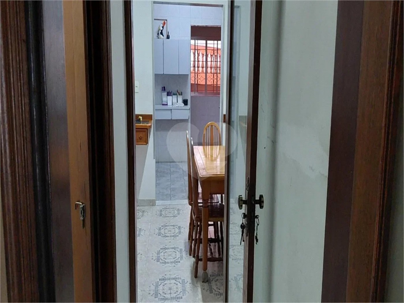 Casa com dois pavimentos na Barra Funda: