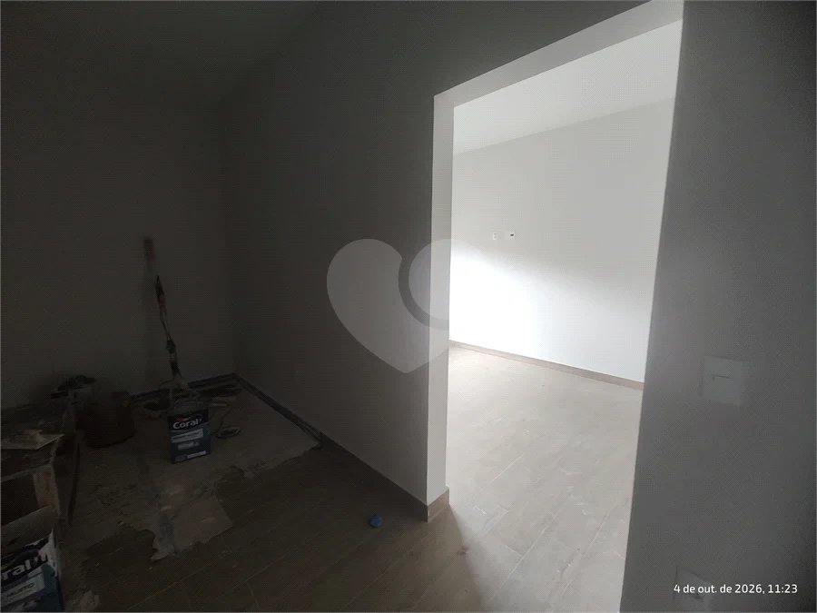 Casa exclusiva em Atibaia de alto padrão com 3 suítes, piscina, espaço gourmet, condomínio fechado, aceita financiamento
