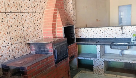 Casa à venda com 2 quartos, sendo 1 suíte,  em Jardim Paranapunga, Três Lagoas, MS