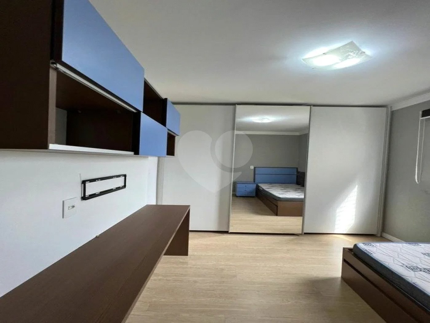 Apartamento à venda com 3 quartos, sendo 1 suíte,  em Vila Guilherme, São Paulo, SP