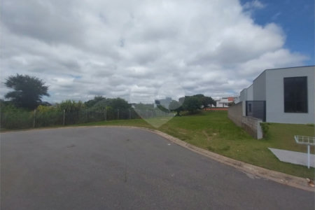 Terreno a venda no condominio Santa Isabel