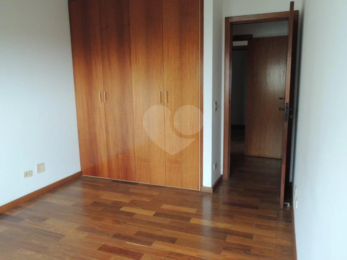 Apartamento para alugar com 4 suítes em Santo Amaro, São Paulo, SP