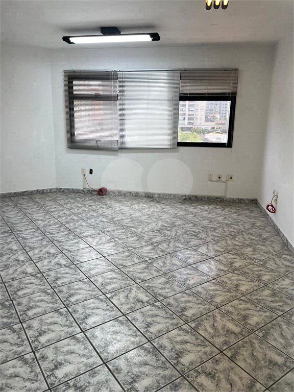Sala Comercial á venda - Zona Sul