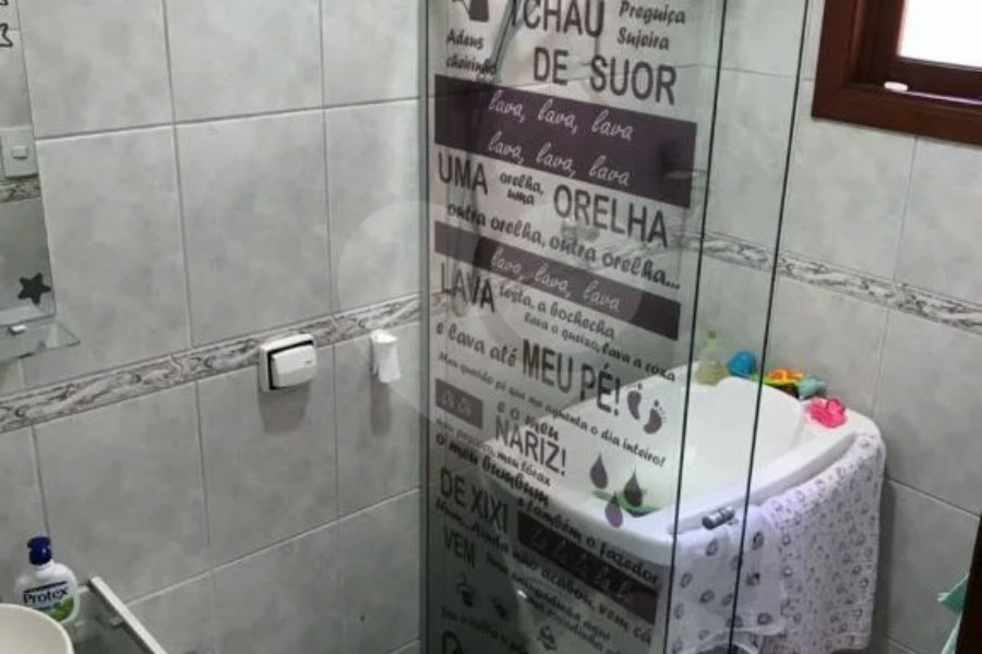Ótima casa à venda em condomínio próximo ao metro e shopping Tucuruvi