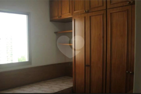 Cobertura com 130m², 3 quartos, sendo 2 suítes, 2 garagens, à venda no Jardim Marajoara