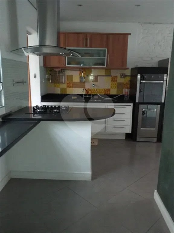 Excelente apartamento duplex a Venda e a 50 metros do Parque da Aclimação. Venha Visitar e Conhecer!