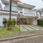 Casa de condomínio 4 suítes a venda no Alto da Boa Vista