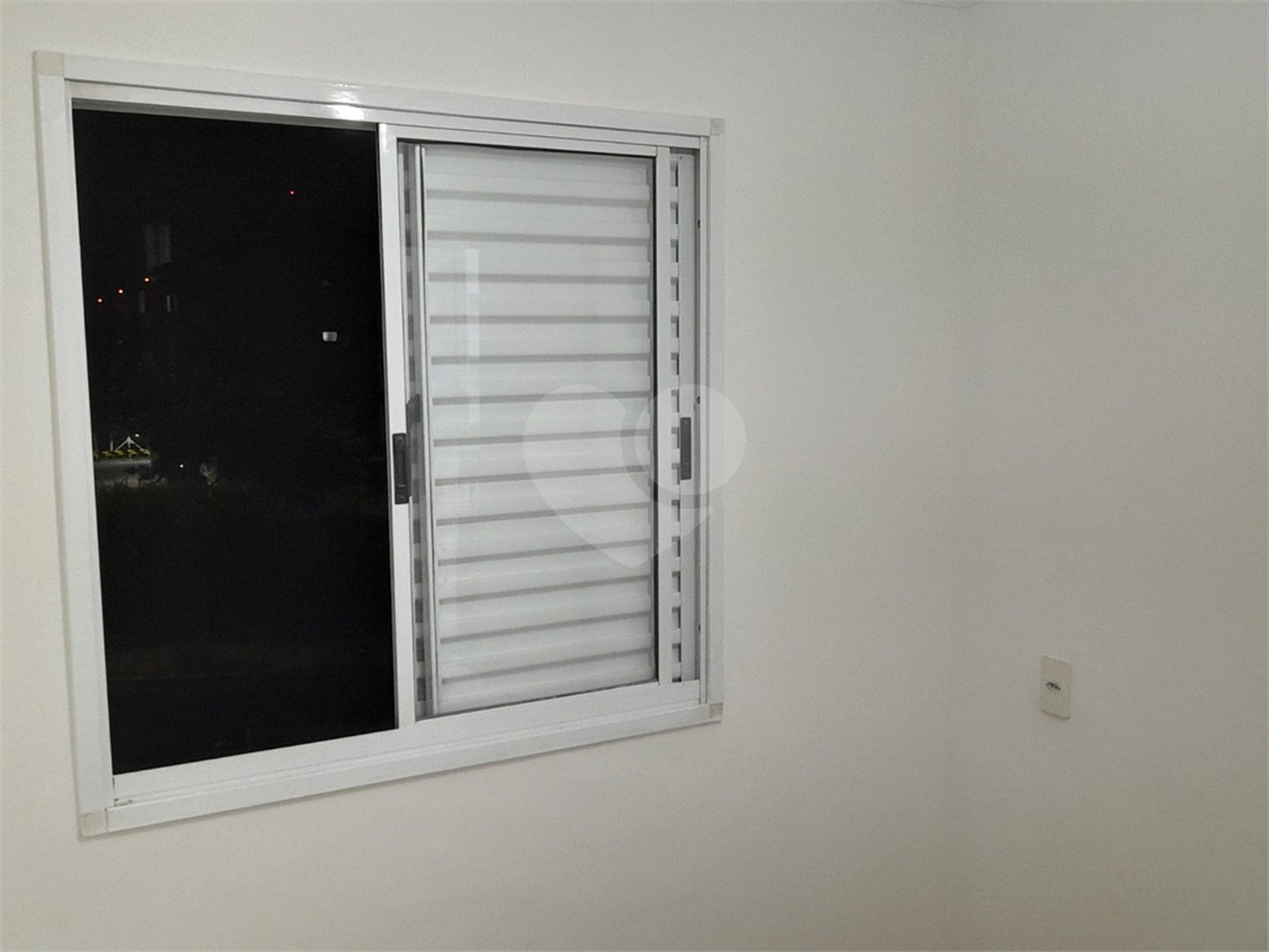 Apartamento com 2 Quartos e 1 banheiro à Venda, 43 m² por R$ 220.000 -Rua Fani Lerner - Jaraguá, São Paulo - SP