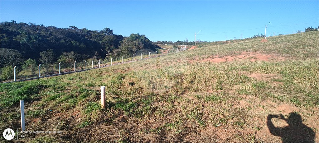 Terreno em Atibaia com 360 m² condomínio fechado com ampla área de lazer