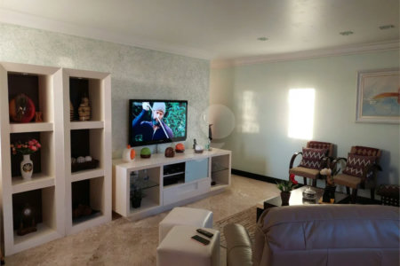 Apartamento com 260m² , 3 dormitórios , sendo 3 suítes , 3 vagas de garagem , à venda na Vila Formosa.