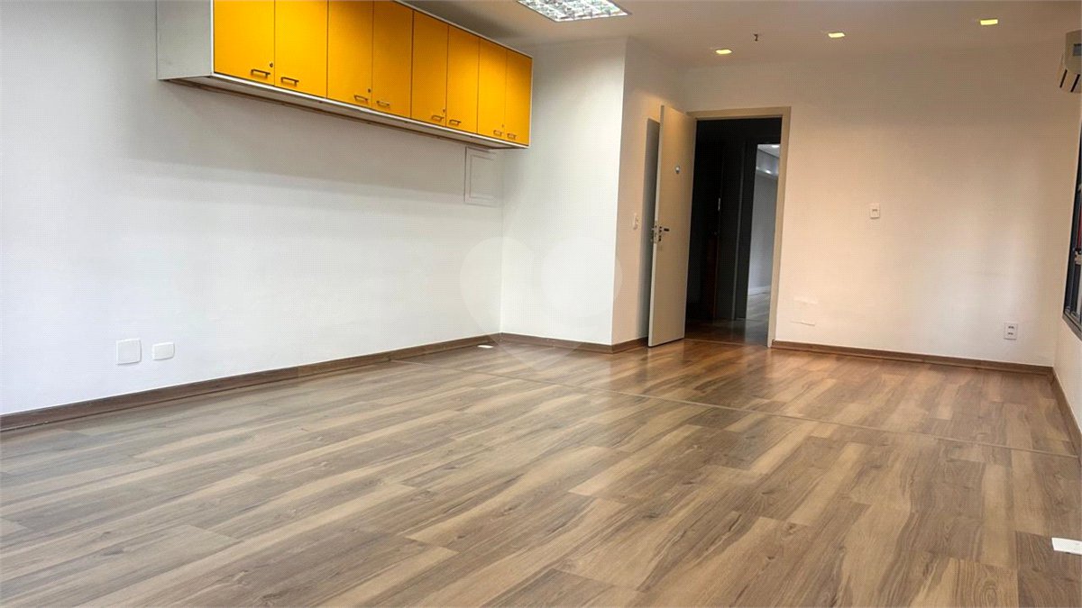 Sala à venda ou para alugar em Vila Olímpia, São Paulo, SP