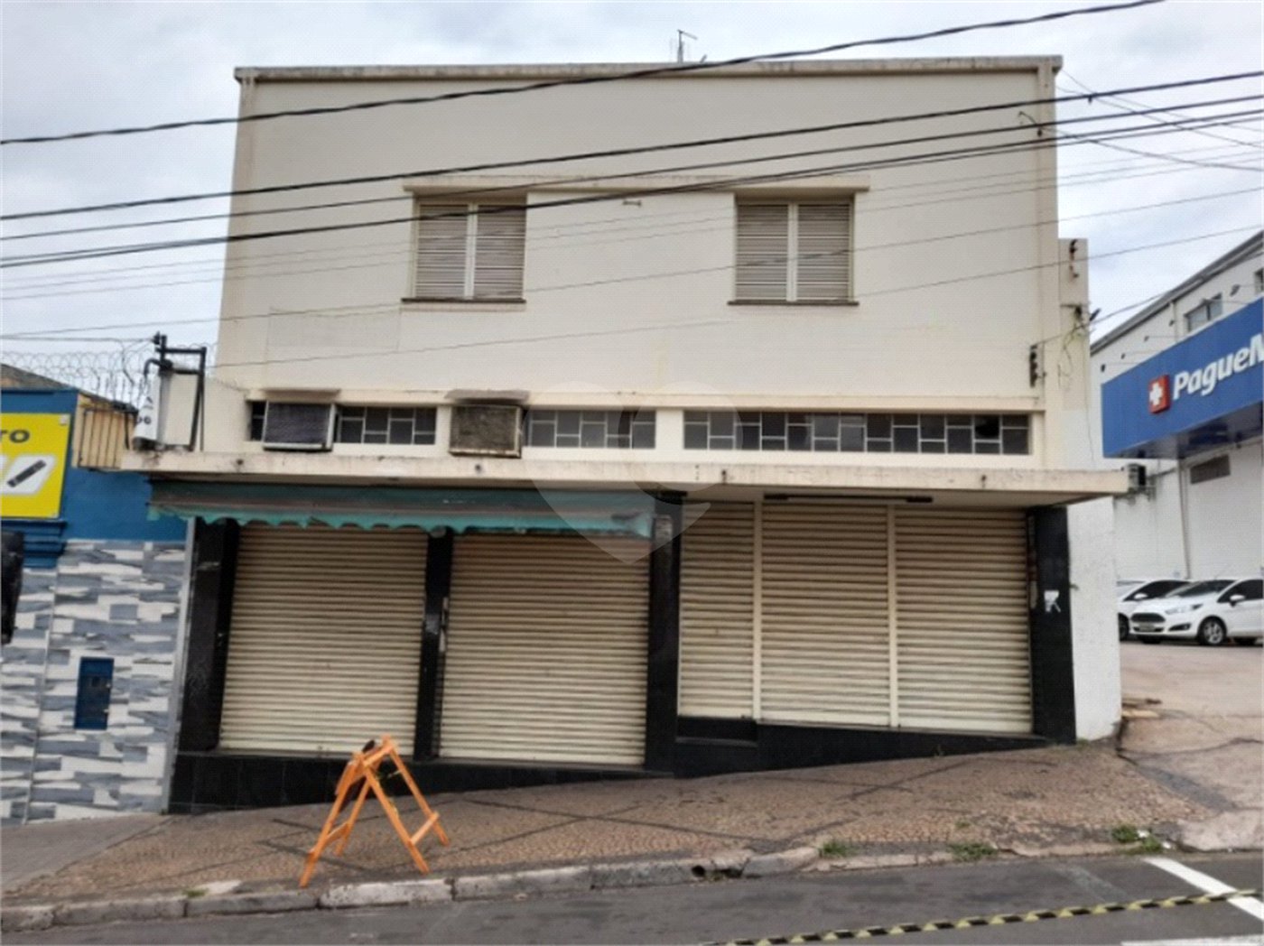 Prédio Comercial na Av. São Carlos - Excelente Oportunidade no Centro da Cidade