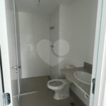 Charme, conforto e vista livre na Vila Clementino – 98 m² com pé-direito duplo!