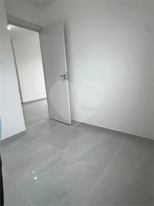 Apartamento á venda - Parque Bristol